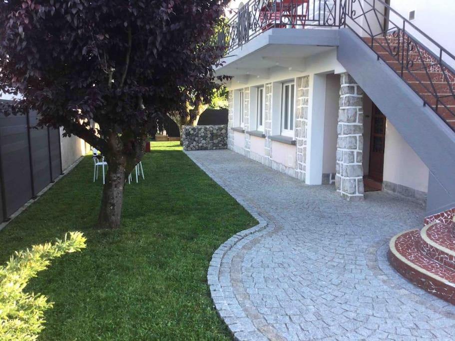 Appartement Dans Villa Pau Exterior foto